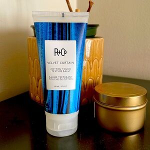 R & Co Velvet Curtain cotton touch texture balm
